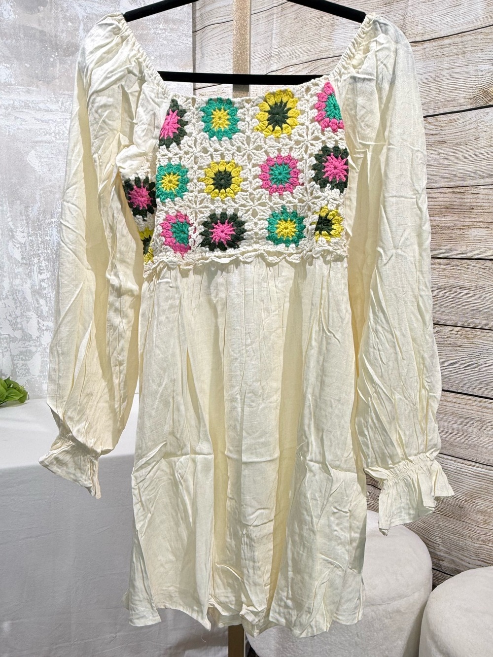 Umgee NWT Linen Blend Crochet Smocked Back Mini Dress - Picture 5 of 8
